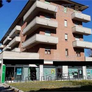 Stabile / Palazzo in vendita, Viale XIII Luglio, 25, Fabriano (AN), Fabriano