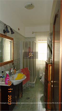 Documento con foto (< 1 Mb)