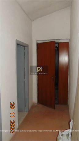 Documento con foto (< 1 Mb)