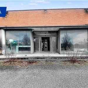 Commercial Premises / Showrooms for sale, Via Eugubina, N. 29, Fossato di Vico