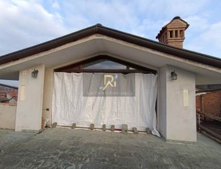 Documento con foto (< 1 Mb)