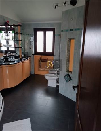 Documento con foto (< 1 Mb)