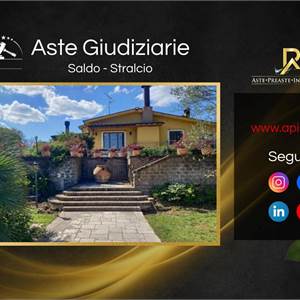 Villa in vendita, Via Dei Boschi, Sutri