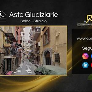 Appartamento in vendita, Vico lungo trinità degli spagnoli, 55, Napoli