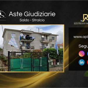 Appartamento in vendita, Via Antonio Cinque, 13, Napoli