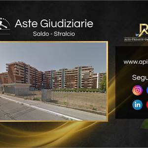 Appartamento in vendita, Via Francesco Menzio, 30, Roma