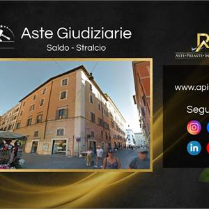 Apartment for sale, Piazza del Teatro di Pompeo, 43, Roma