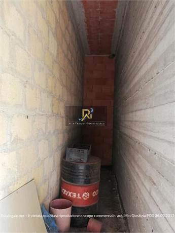 Documento con foto (< 1 Mb)