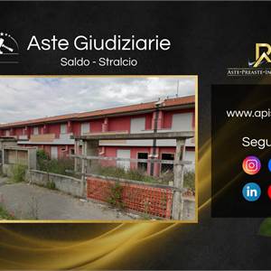 Villetta schiera in vendita, via cassola, Roma