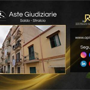 Appartamento in vendita, Via Giuseppe Crispi, 131, Palermo