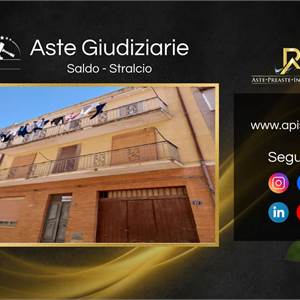 Appartamento in vendita, Via Umberto Giordano, 23/G, Caltagirone