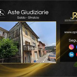 Appartamento in vendita, Via IV Novembre, 28, Vertova