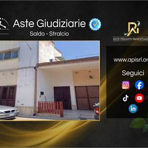 Appartamento in vendita, Via Trento, 57, Melissano