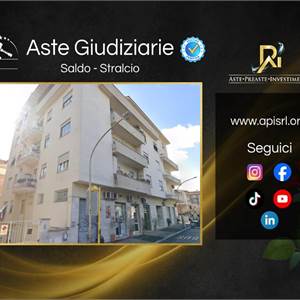 Appartamento in vendita, Via Giuseppe Cerbara, 48, Roma