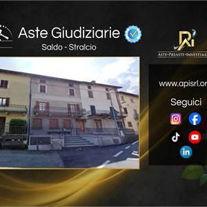 Appartamento in vendita, Piazza Mazzoleni, 14, Sant'Omobono Terme