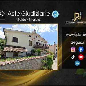 Porzione Villa in vendita, Via Santa Maria, 49, Sacrofano