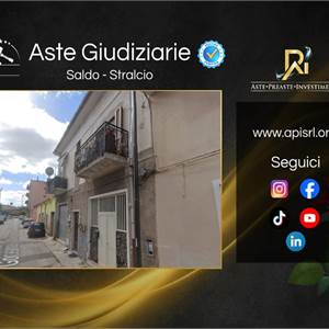 Town House for sale, Via goceano, 13/a, Olbia