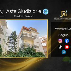 Appartamento in vendita, Via Brunate, 27, Roma