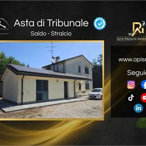 Villetta schiera in vendita, Via Valmana, Ostellato