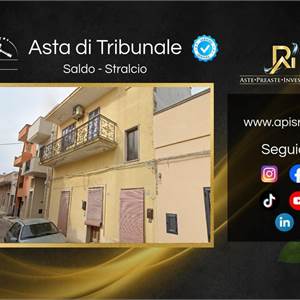 Town House for sale, Via Macallè, 68, Sava