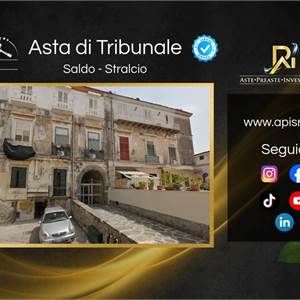 Appartamento in vendita, Piazza Francesco Crispi, 11, Frattaminore