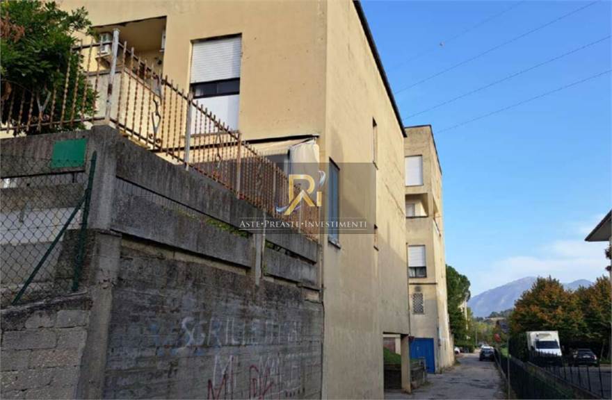 Photo 38
