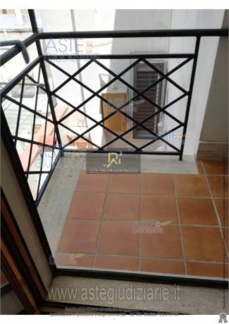 Photo 37