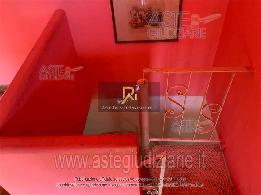 Photo 37