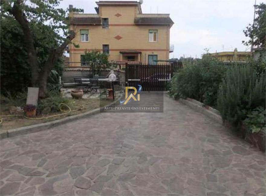 Photo 40