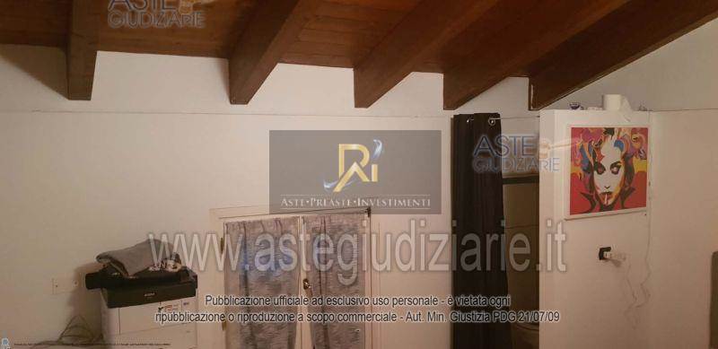 Photo 35