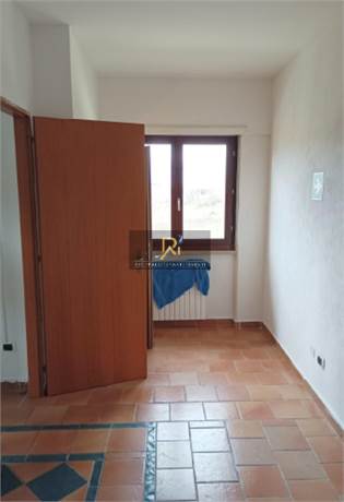 Photo 35
