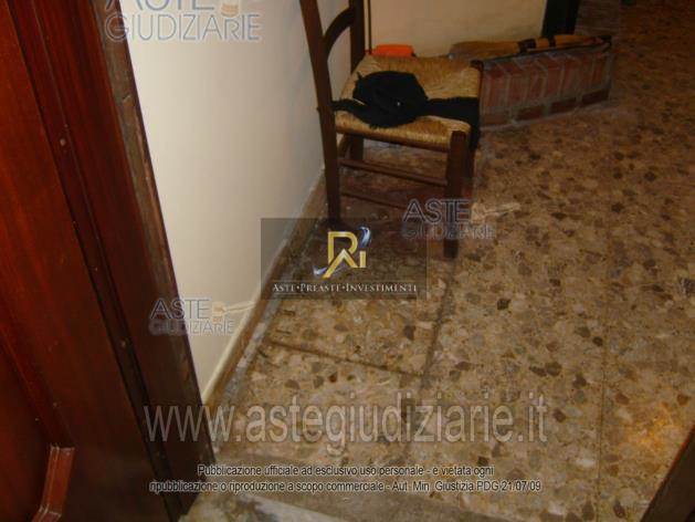 Photo 37