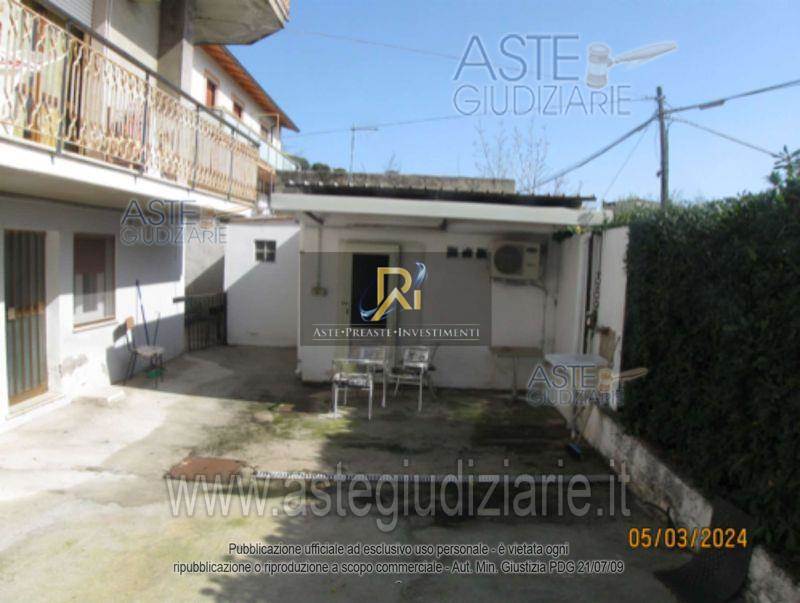 Photo 51