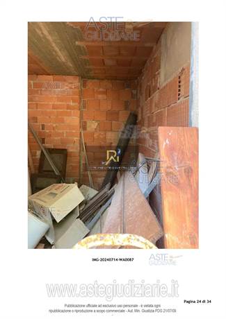 Photo 34