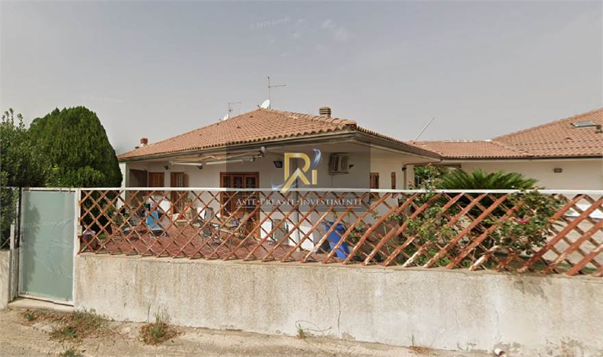 Photo 31