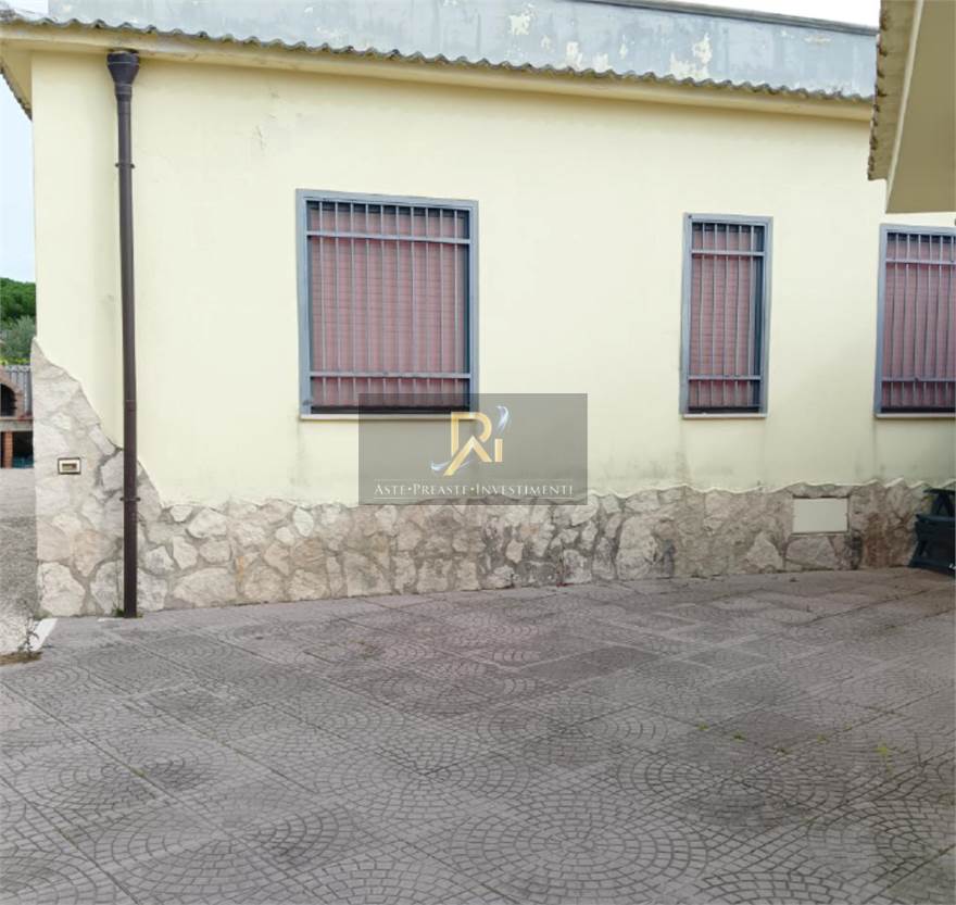 Photo 28