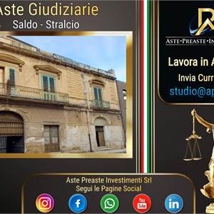 Appartamento in vendita, Via Cavour, 20-22-24, Brindisi