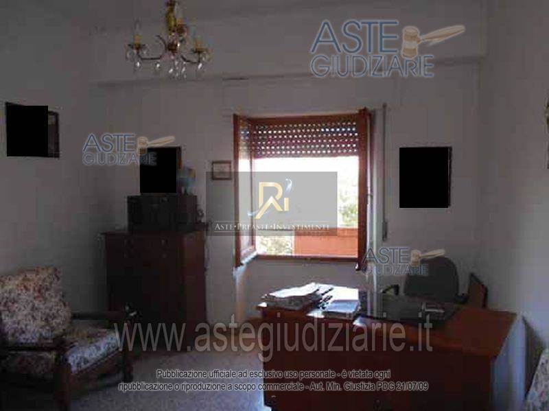 Photo 34