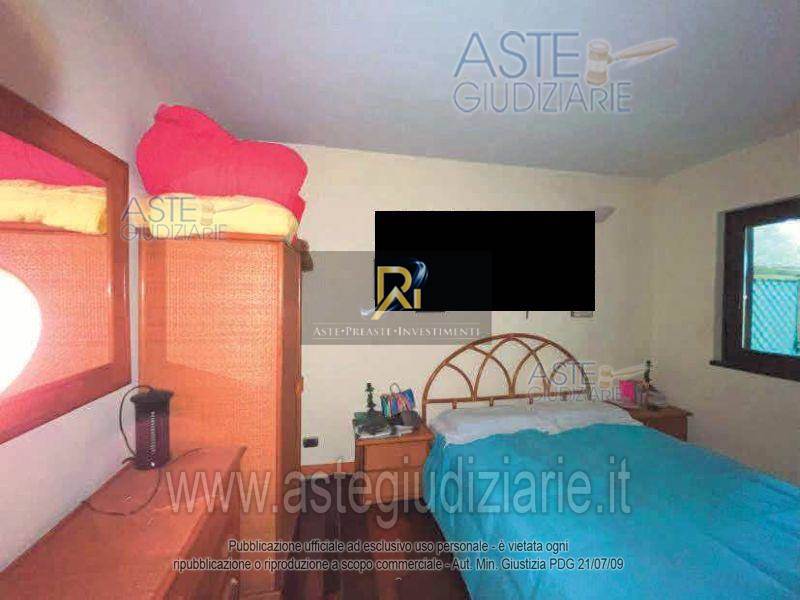 Photo 35