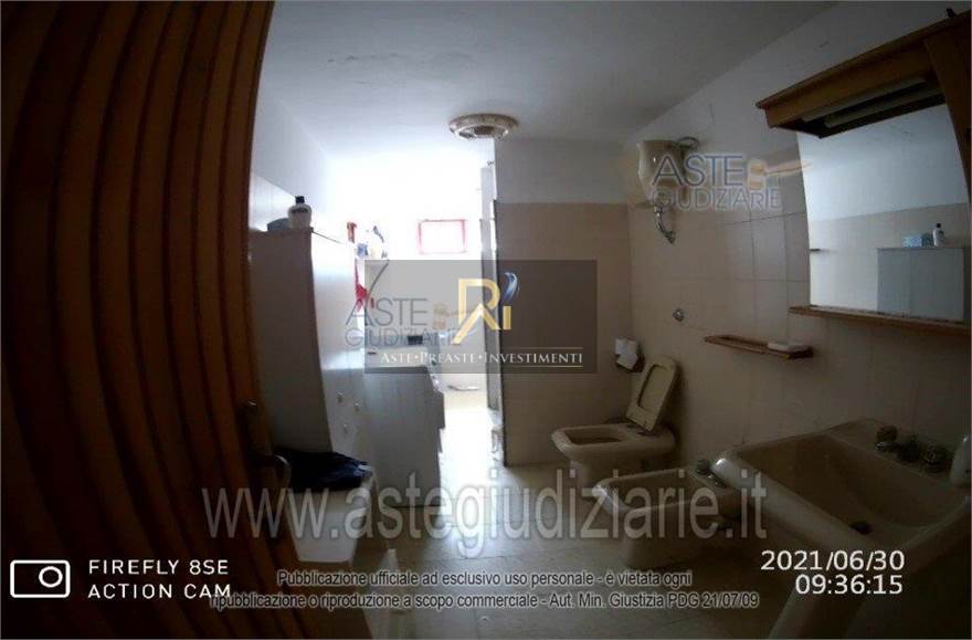 Photo 34