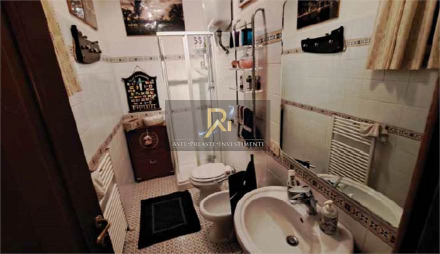 Photo 37