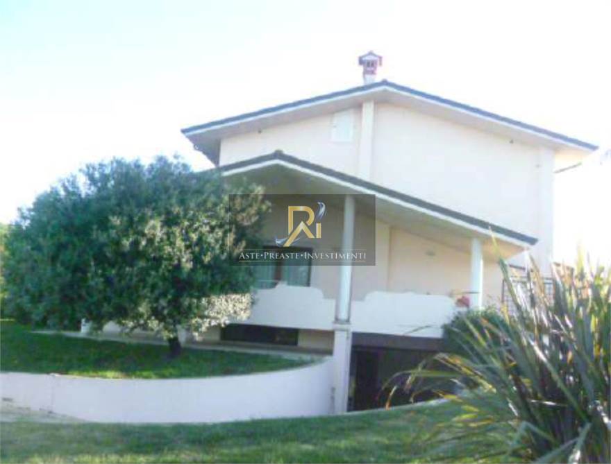 Photo 26