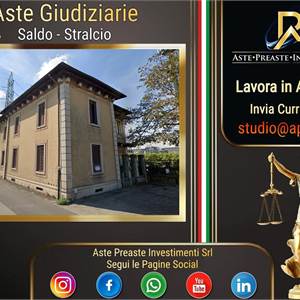 Appartamento in vendita, Via PADRE REGINALDO GIULIANI, 119, Saronno