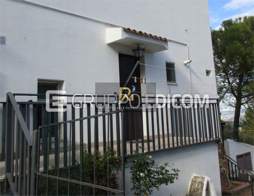 Photo 27