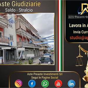 Appartamento in vendita, Via Vincenzo Janfolla, 351, Napoli
