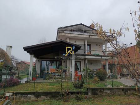 Photo 48