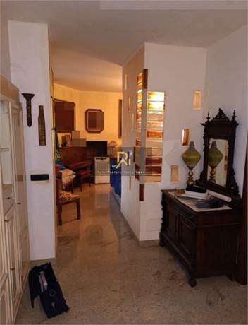 Photo 51