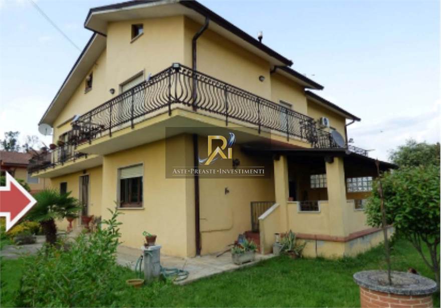Photo 25