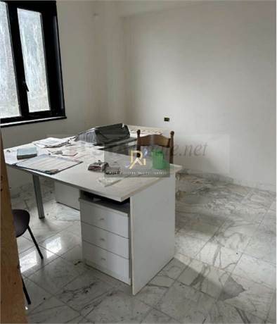 Photo 33