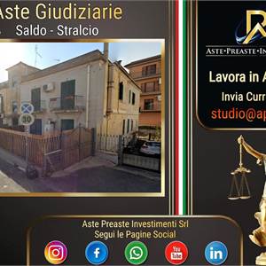 Appartamento in vendita, Via Lentini, 36, Roma